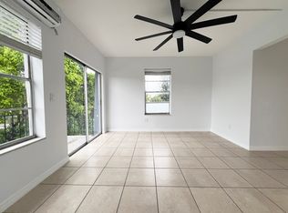 5990 NE 4th Ct APT 4, Miami, FL 33137