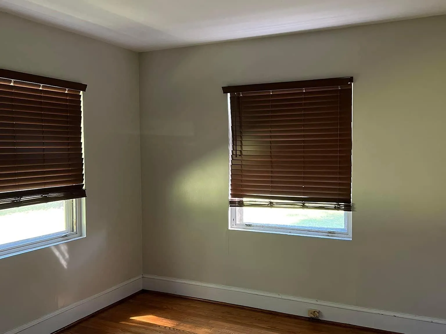 2 bed, 750 sqft, $1,200 — Photo 4