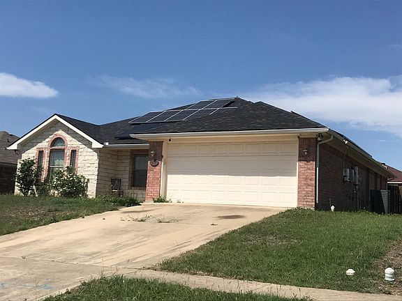 2nd image of 2207 Gail Dr