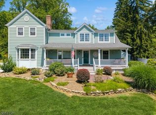 41 Hull Rd, Bernardsville, NJ 07924