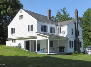 296 Cummins Hill Rd, Milford, PA 18337
