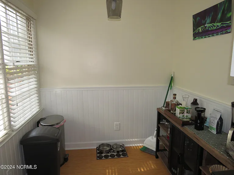 16 Cameron Ln — Photo 11