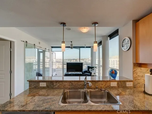 300 W Beech St Unit 2206, San Diego, CA 92101