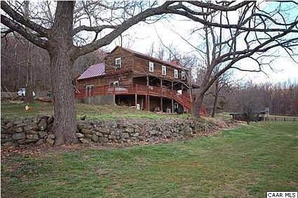 2nd image of 40 Elwood Dr