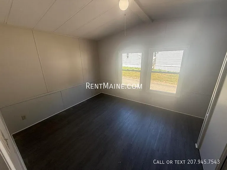 715 College Ave #50 — Photo 9