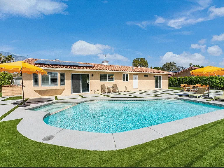 2240 N San Gorgonio Rd — Photo 28