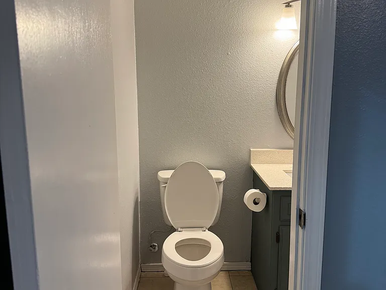 13908 Jeffery Dr — Photo 24