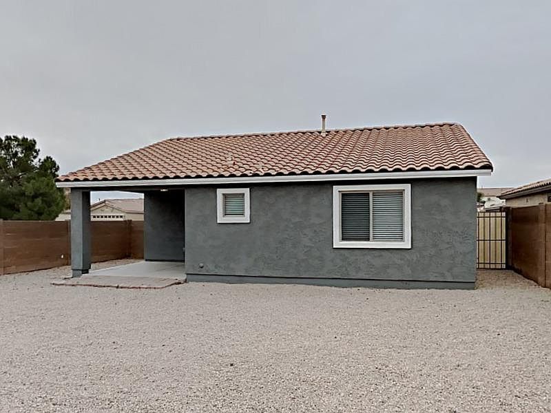 1st image of 2716 W Kristina Ave