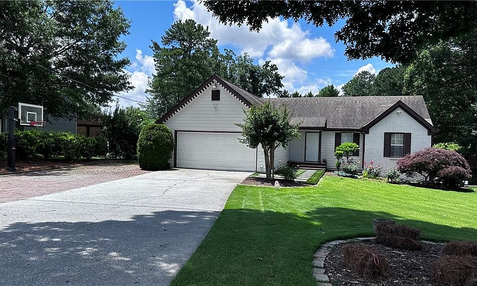 1st image of 1570 Cedars Rd