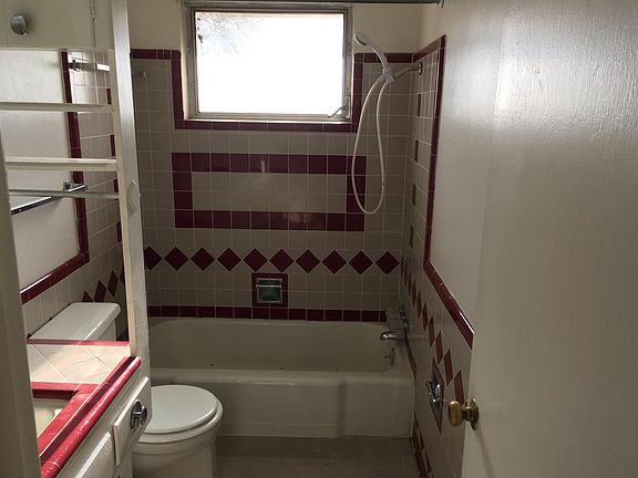 4th image of 3617 N Jordan Ave
