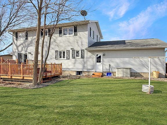 5th image of 3613 Cedar Park Rd