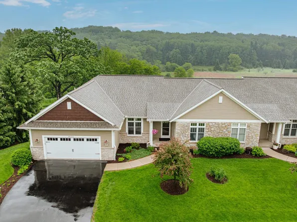 N3W31413 Lara LANE, Delafield, WI 53018