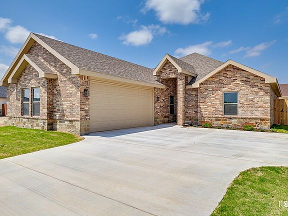 3rd image of 5441 Riviera Ln