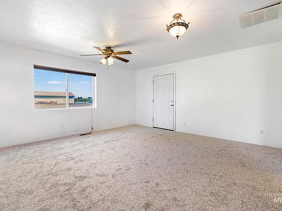 5th image of 351 Kentucky St