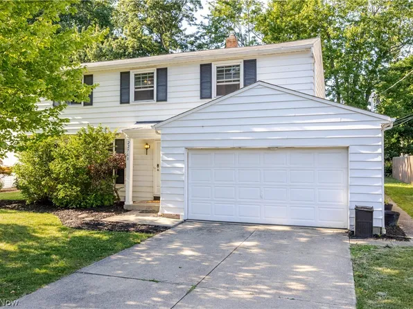 22760 Esther Ave, Fairview Park, OH 44126