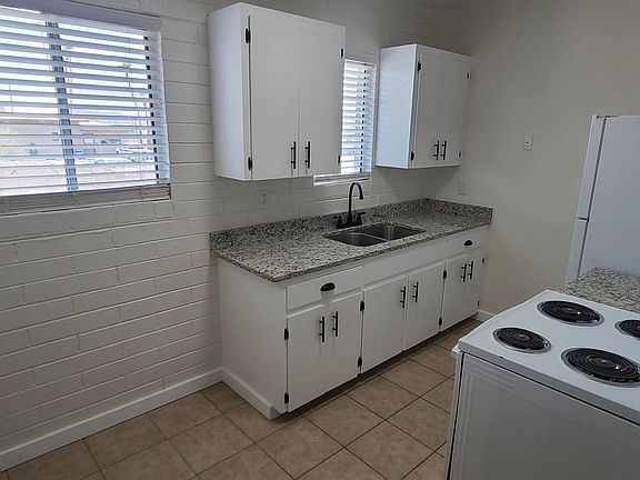 5th image of 2602 N 14th Ave #Cv14