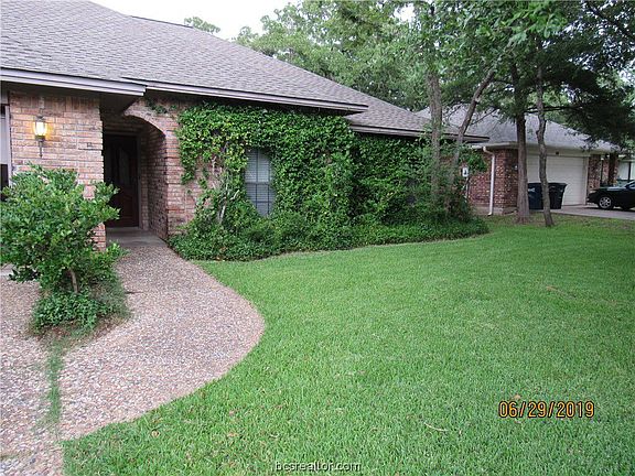 2nd image of 2813 Arroyo Ct N