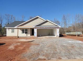 217 Stonewood Crossing Dr, Boiling Springs, SC 29316