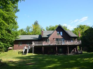 17 Amanda Dr, Lake Placid, NY 12946
