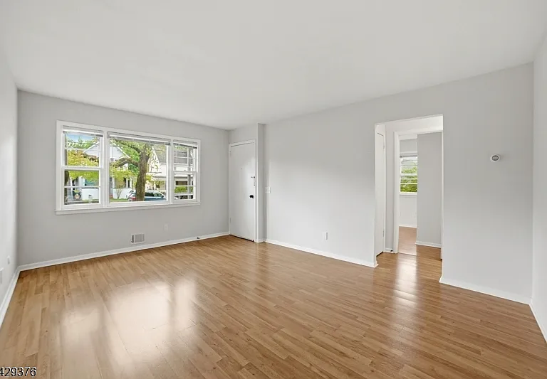 59 Bernards Ave #A — Photo 5