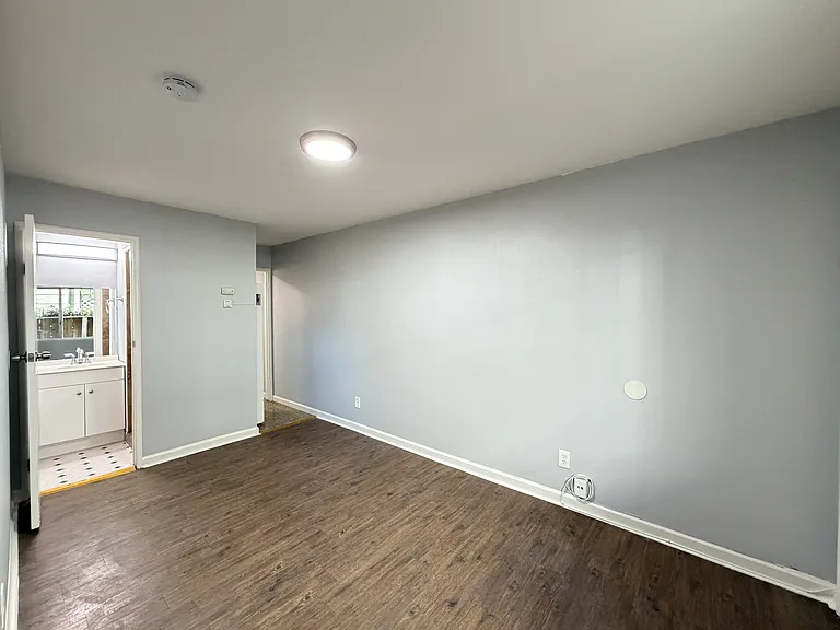 6433 Telegraph Ave — Photo 6