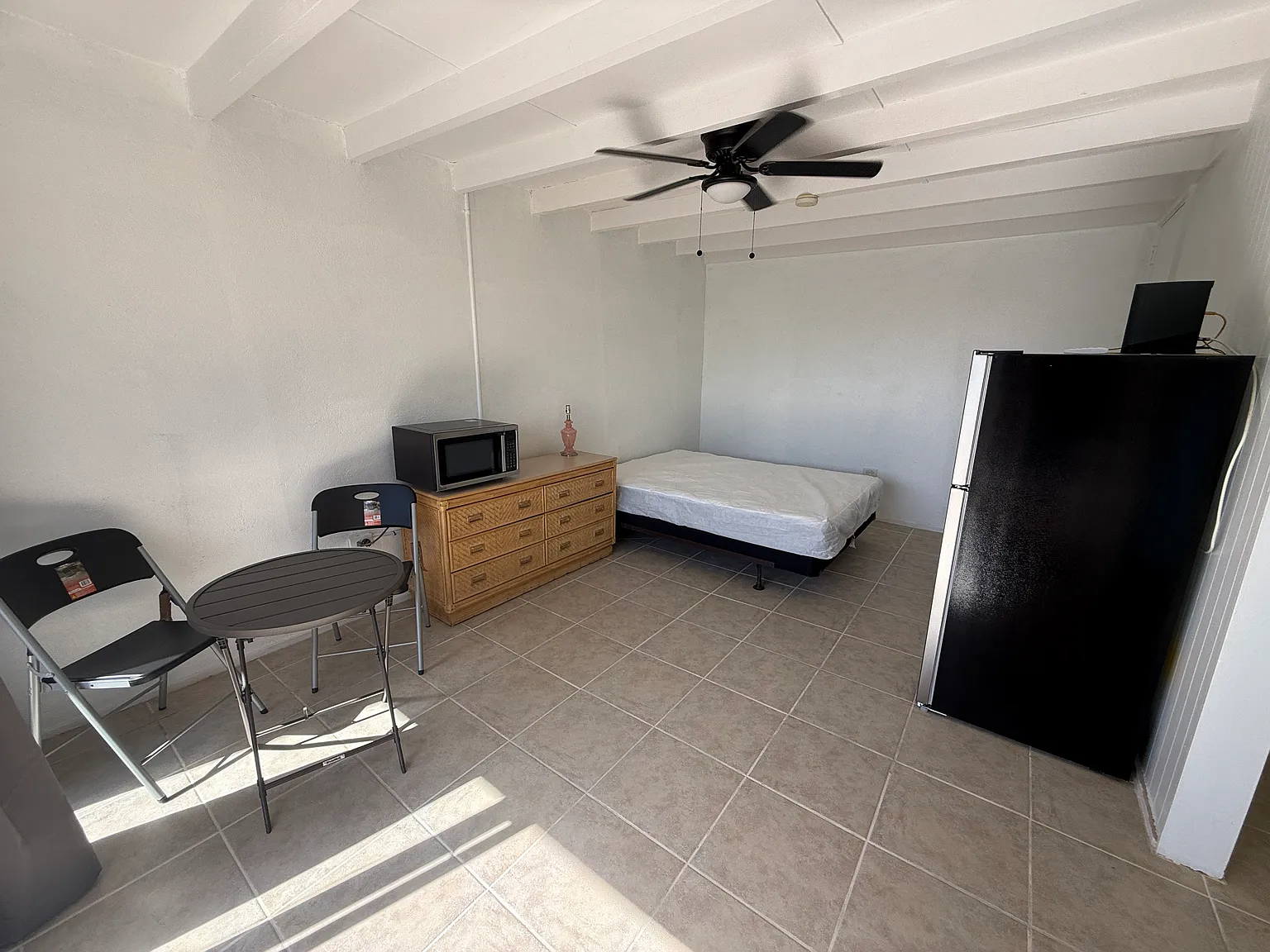 Studio, 350 sqft, $1,250 — Photo 3