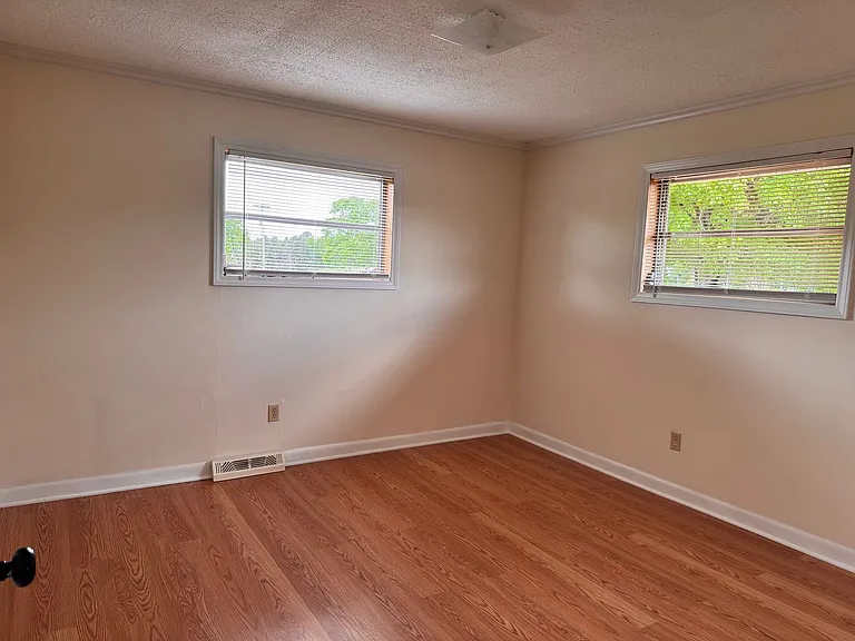 5661 Gallimore Town Rd — Photo 10