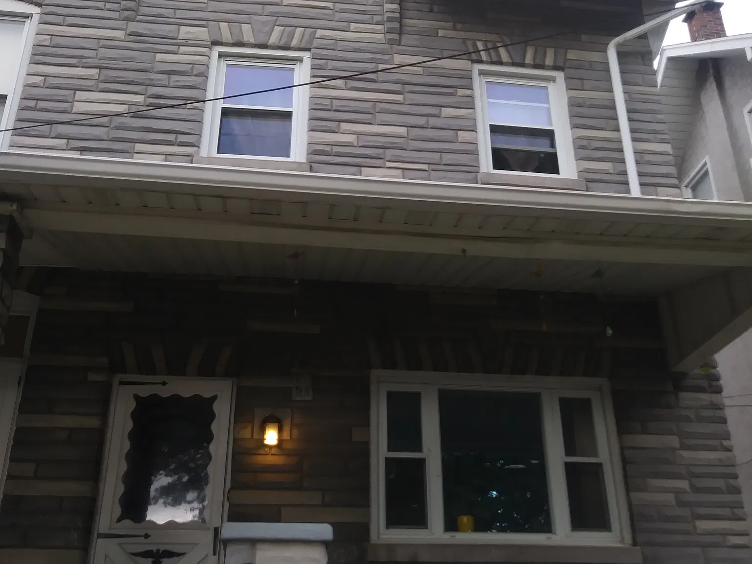 2 bed, 875 sqft, $1,750 — Photo 2