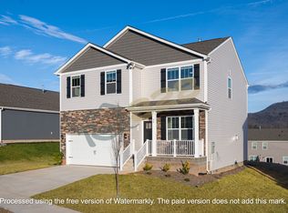 96 Farmwood Trl, Waynesville, NC 28786