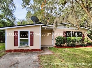 7074 Red Robin Dr, Jacksonville, FL 32210