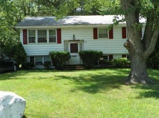 143 Davis Rd, Dracut, MA 01826
