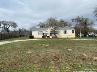 4315 Accors Ave, Elmendorf, TX 78112