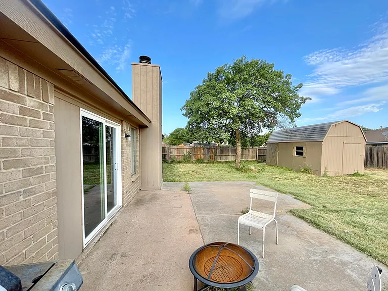 5634 Duke St — Photo 11