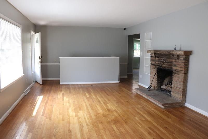 Check out the hardwood flooring!
