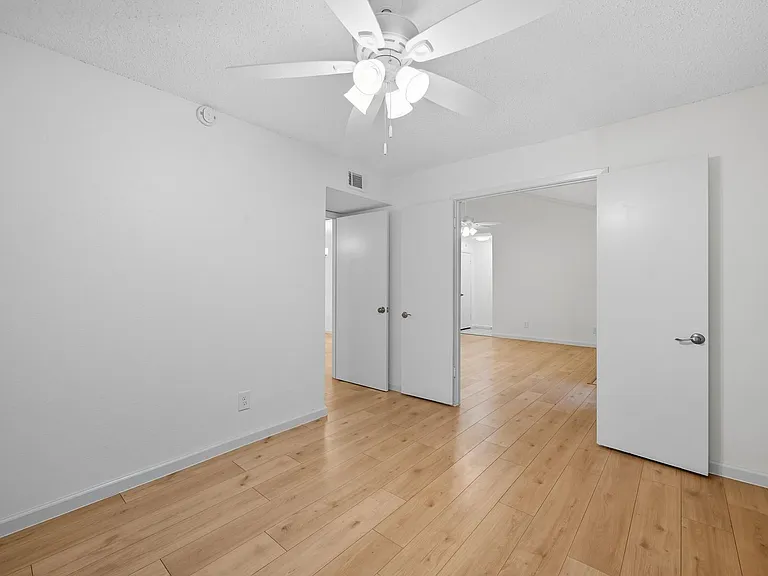 5300 Keller Springs Rd #2069 — Photo 11