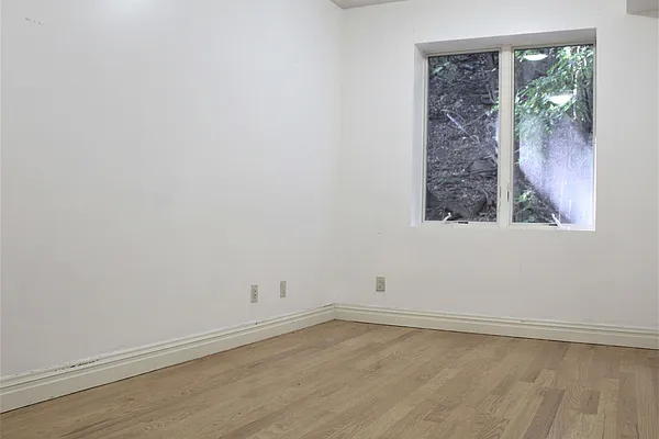 Rented by (Legacy) Scope Realty | media 9