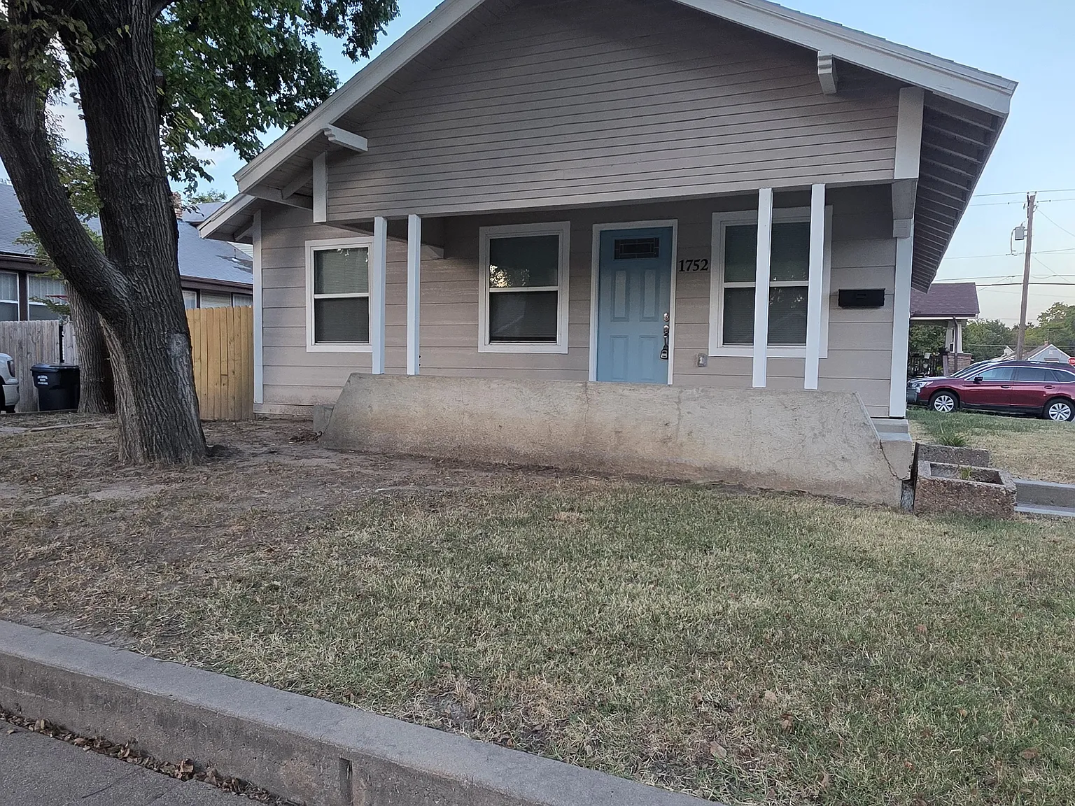 3 bed, 1008 sqft, $1,100 — Photo 1