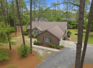 195 Longleaf Rd, Southern Pines, NC 28387