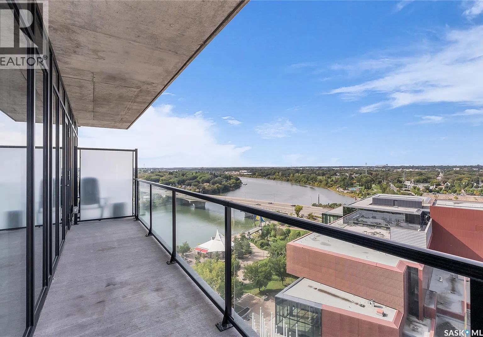2 bed, 1065 sqft, $2,800 — Photo 3