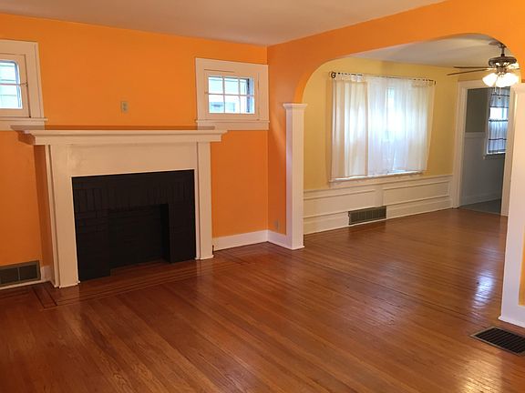 3rd image of 57 Avery Pl #2