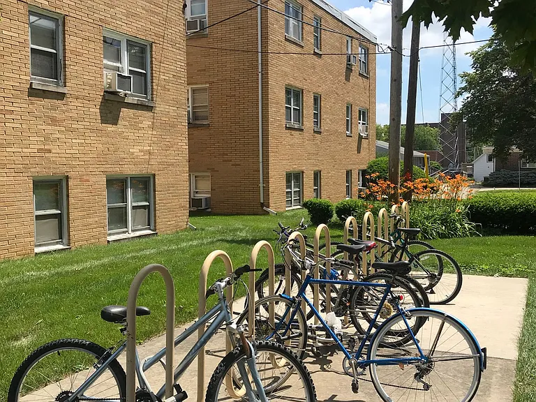 State Street Apartments — Photo 2