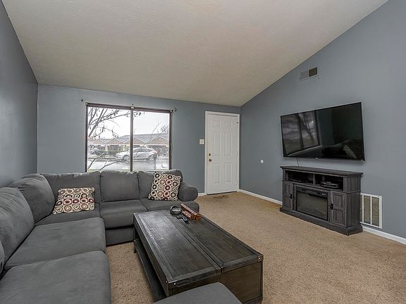 4th image of 3474 Buckhorn Dr