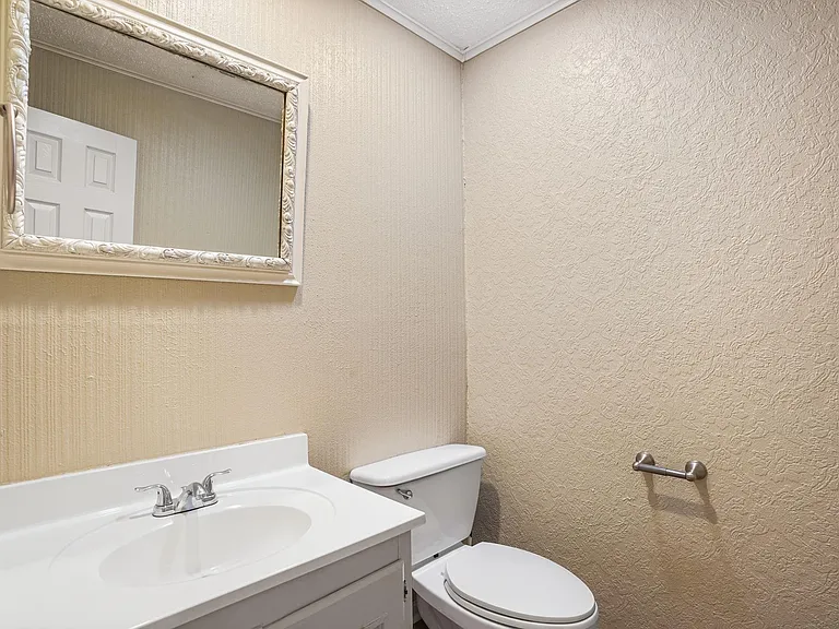 9 Lake View Mnr — Photo 29