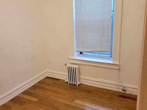 2nd image of 4313 34th Ave APT 3