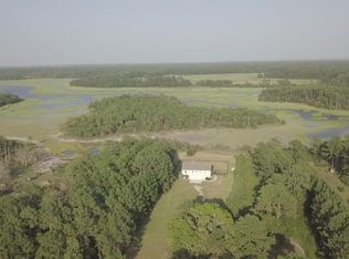 164 Eddings Point Rd, Saint Helena Island, SC 29920