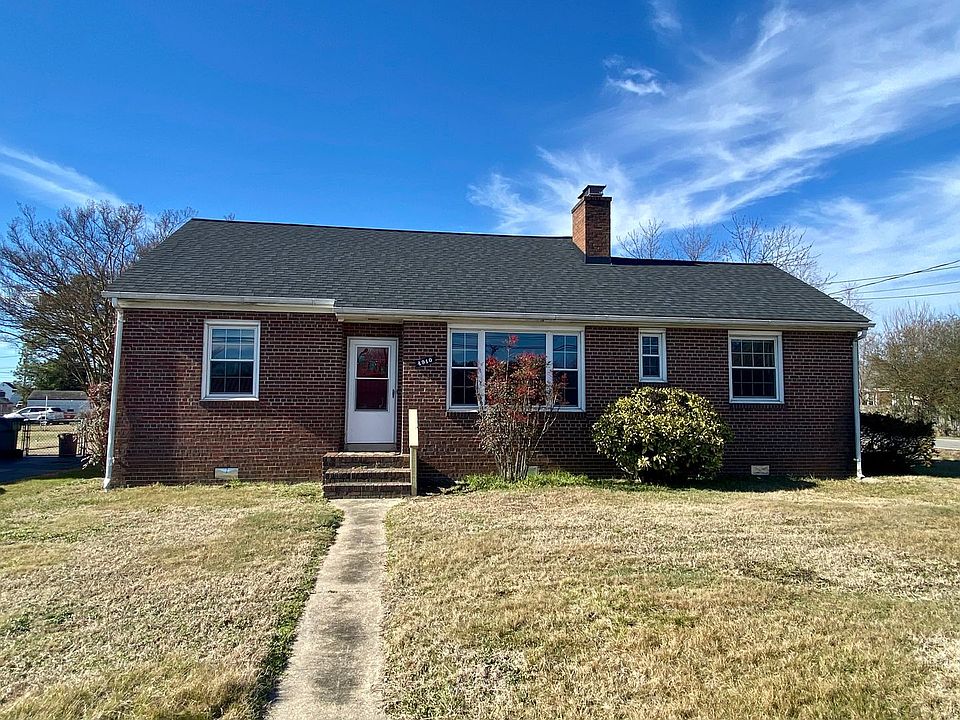 1st image of 4910 Brittles Ln
