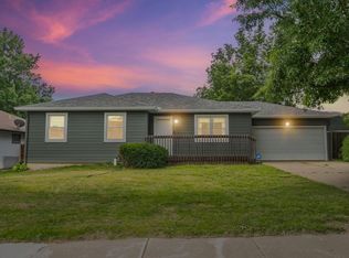 5317 SW 11th St, Topeka, KS 66604