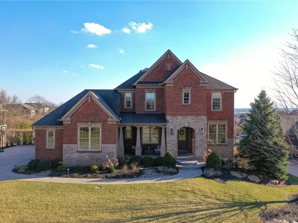 7210 Keltner Dr, West Chester, OH 45069