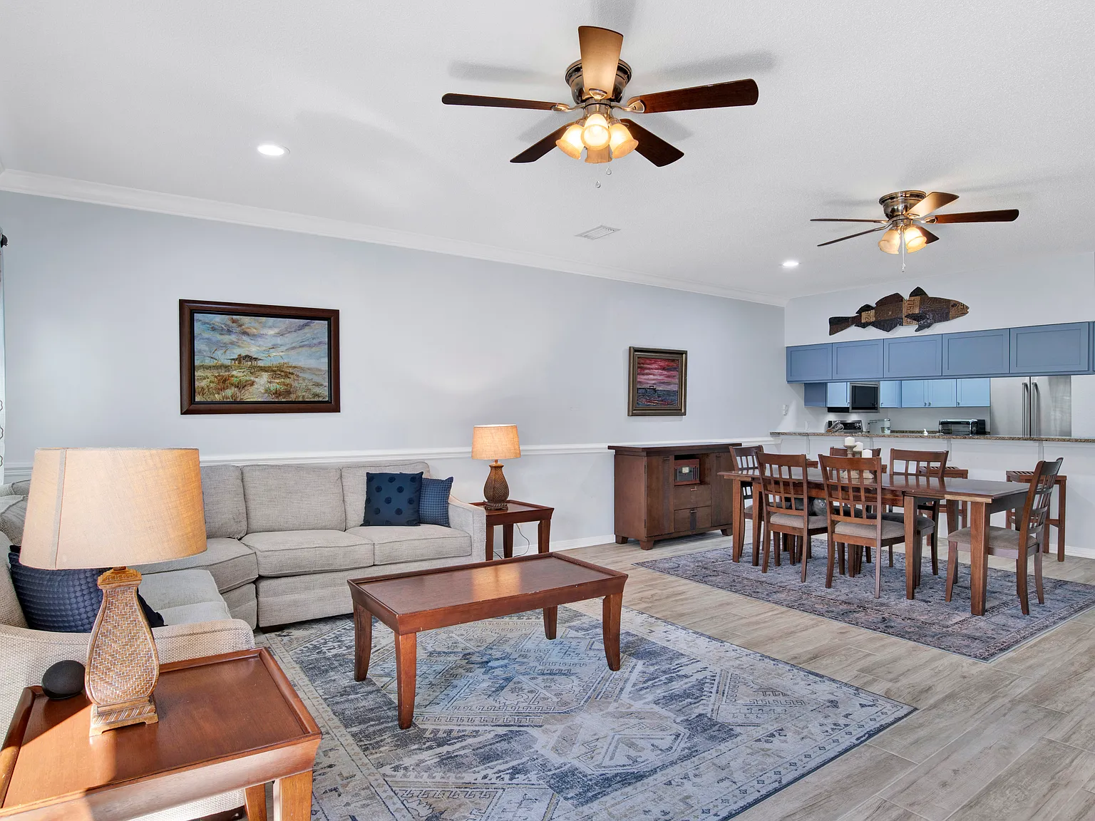 3 bed, 2.5 bath, 1744 sqft, $2,100 — Photo 3