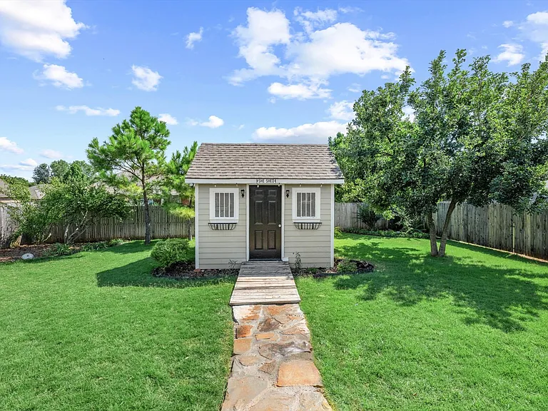 1808 Ada Sage Ln — Photo 38